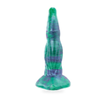 Fotografía de referencia de dildo con diseño fantástico.